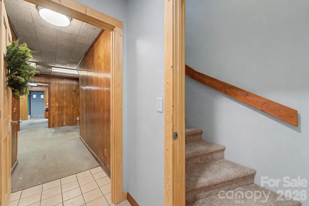 28 Everett Street Bryson City, NC 28713
