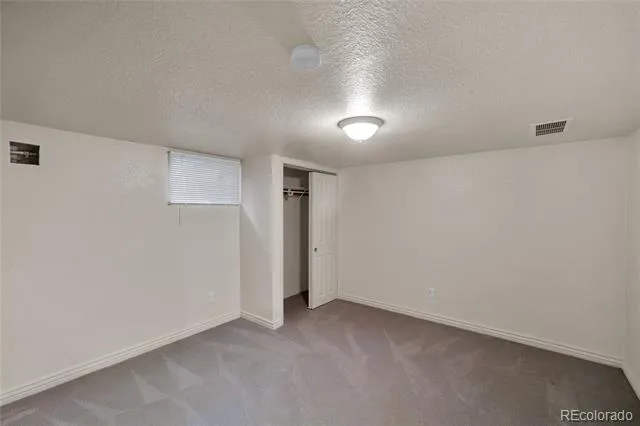 1977 S Newton Lakewood, CO 80219
