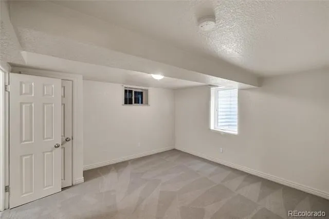 1977 S Newton Lakewood, CO 80219