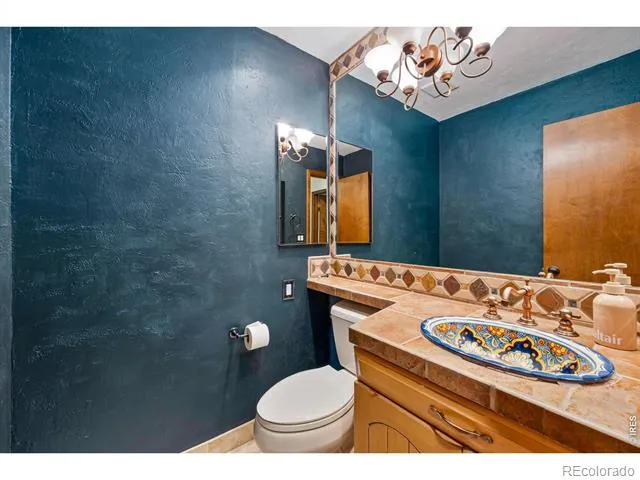 1916 Pawnee Drive Fort Collins, CO 80525