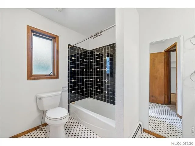 1916 Pawnee Drive Fort Collins, CO 80525