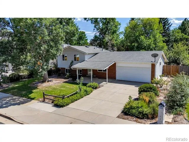 388 Lafayette Street Louisville, CO 80027