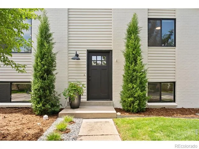 202 Short Place Louisville, CO 80027