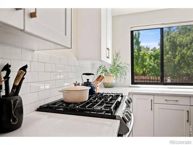 202 Short Place Louisville, CO 80027
