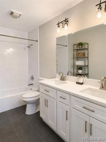 3320 S Pennsylvania Street Englewood, CO 80113
