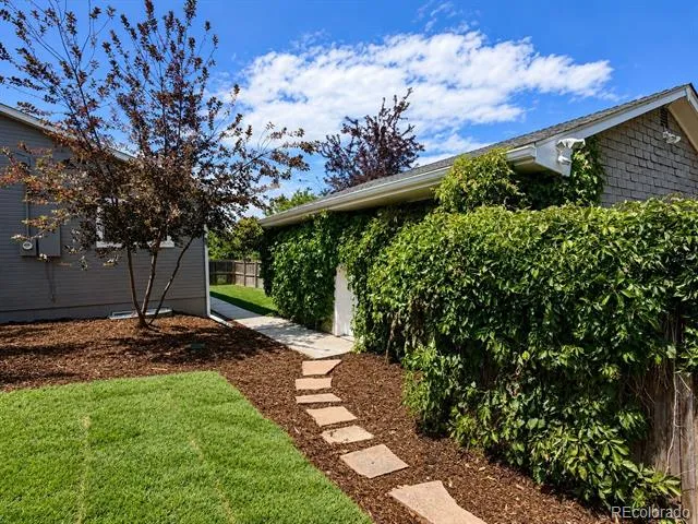 3320 S Pennsylvania Street Englewood, CO 80113