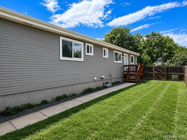 3320 S Pennsylvania Street Englewood, CO 80113