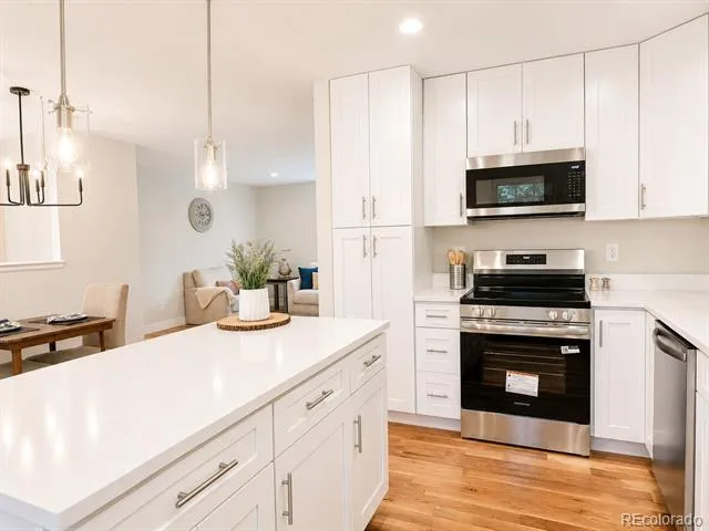 3320 S Pennsylvania Street Englewood, CO 80113