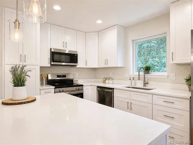 3320 S Pennsylvania Street Englewood, CO 80113