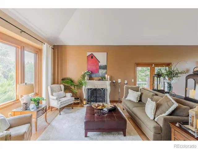 8589 Skyland Drive Niwot, CO 80503