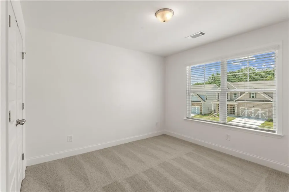 7371 Rocklin Lane Flowery Branch, GA 30542