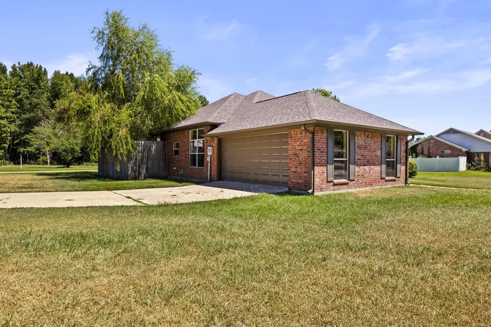 307 Bob White Pittsburg, TX 75686