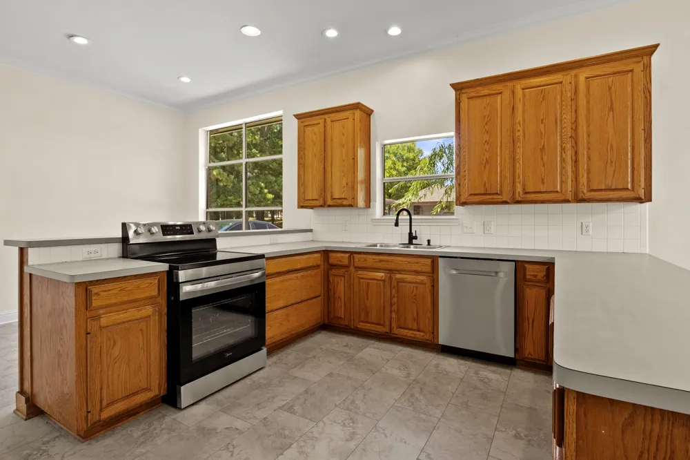 307 Bob White Pittsburg, TX 75686