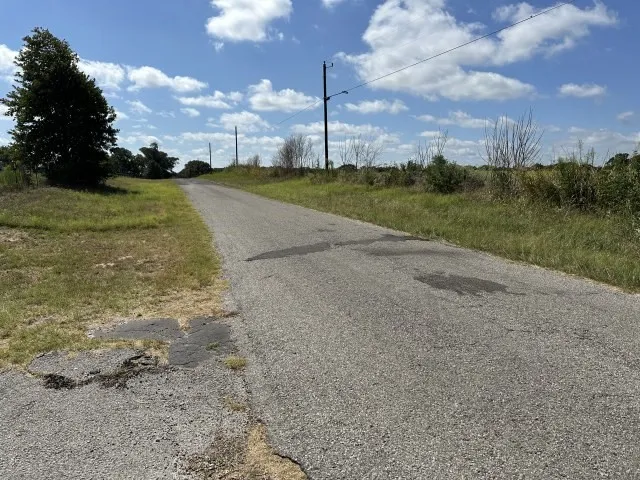 209 Vz County Road 2316 Canton, TX 75103