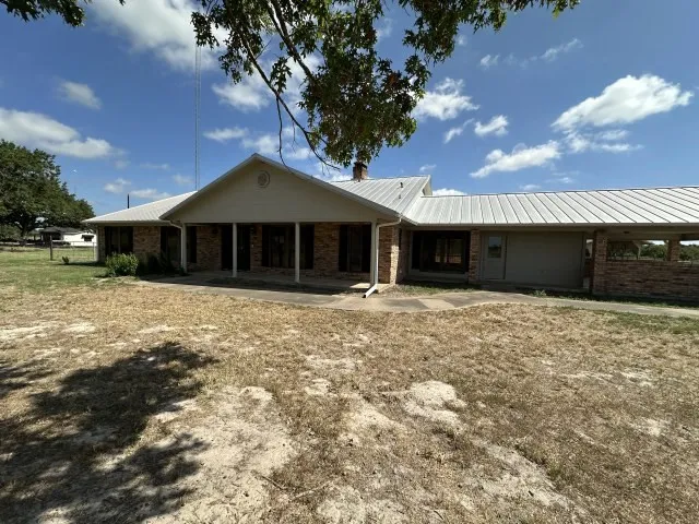 209 Vz County Road 2316 Canton, TX 75103