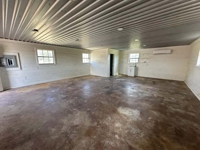 209 Vz County Road 2316 Canton, TX 75103