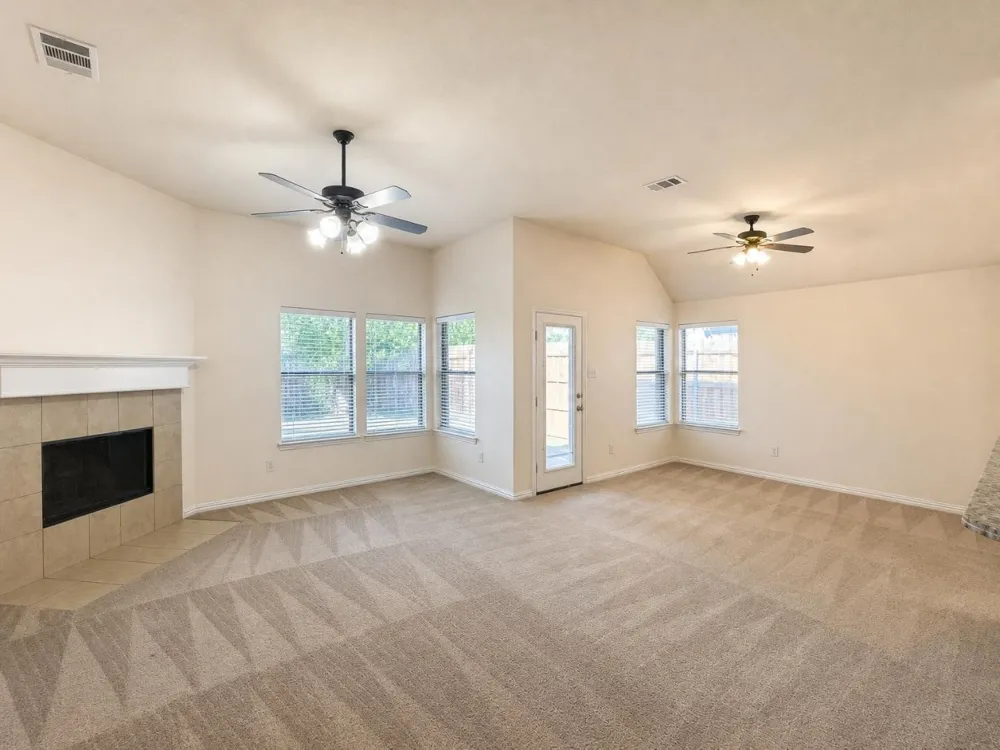 304 Blythe Bridge Road Roanoke, TX 76262