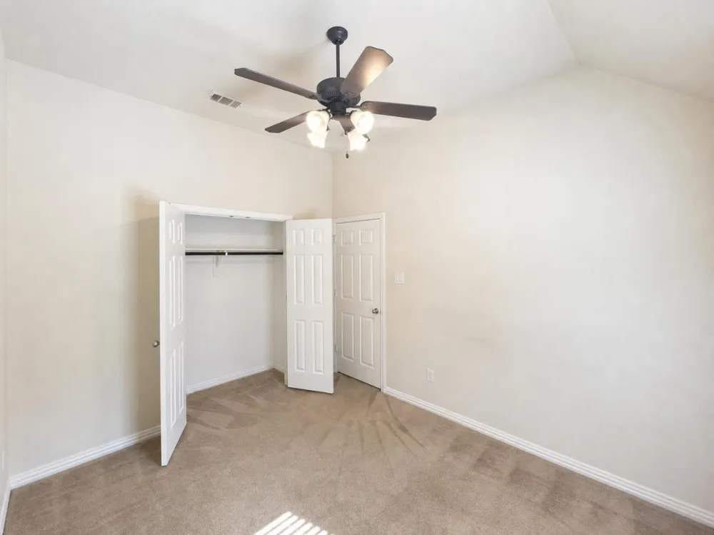 304 Blythe Bridge Road Roanoke, TX 76262