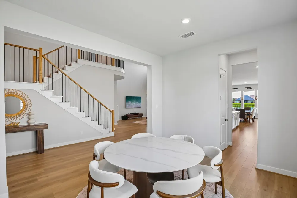1796 Tanner Brook Lane Friendswood, TX 77546