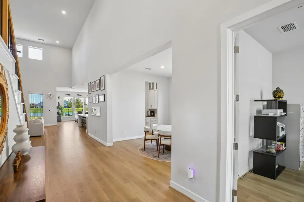 1796 Tanner Brook Lane Friendswood, TX 77546