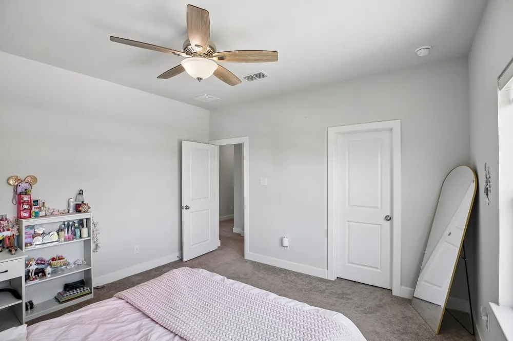 1796 Tanner Brook Lane Friendswood, TX 77546