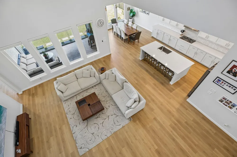 1796 Tanner Brook Lane Friendswood, TX 77546