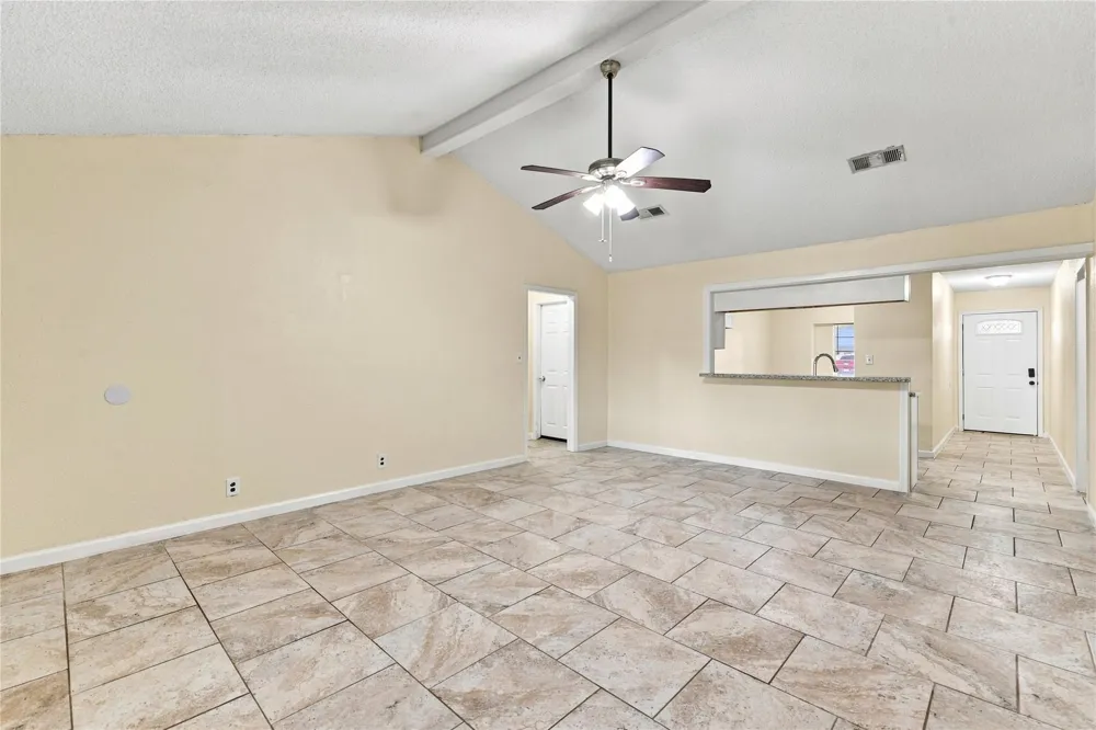 426 Corley Drive Highlands, TX 77562