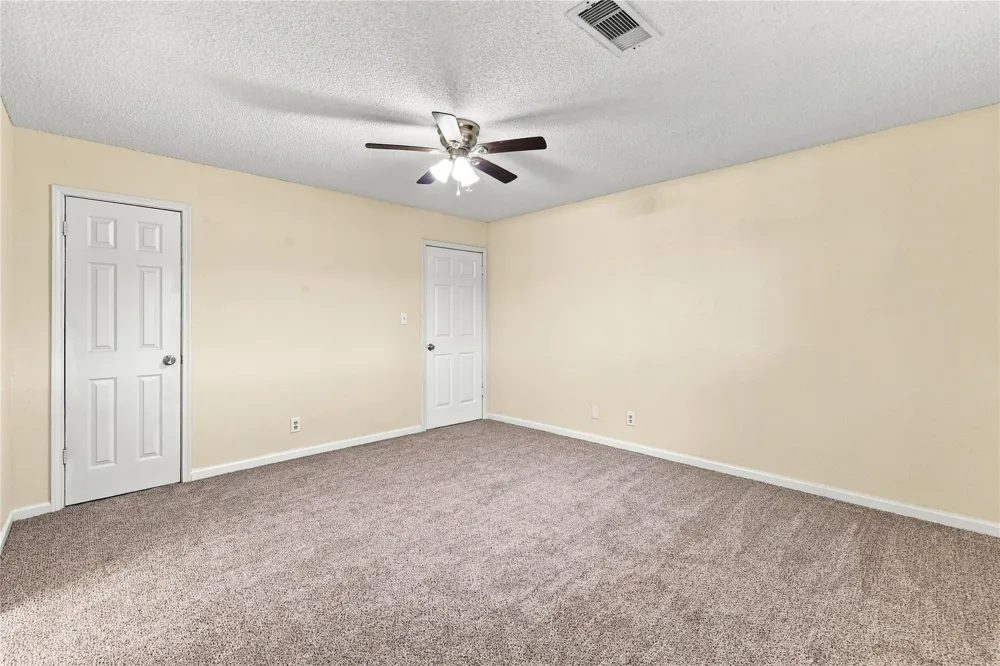 426 Corley Drive Highlands, TX 77562