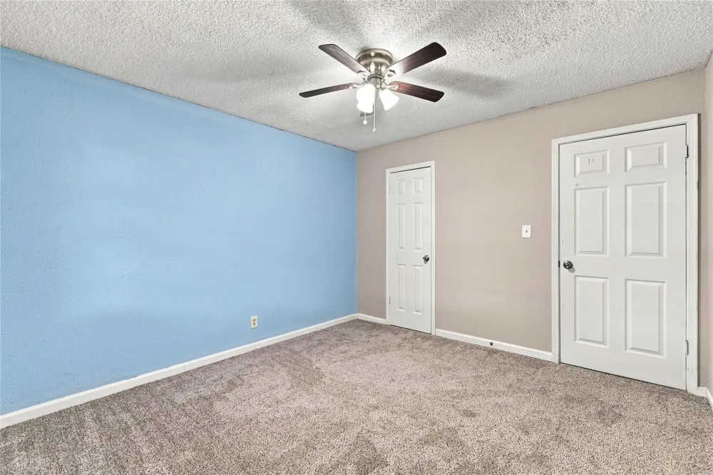 426 Corley Drive Highlands, TX 77562