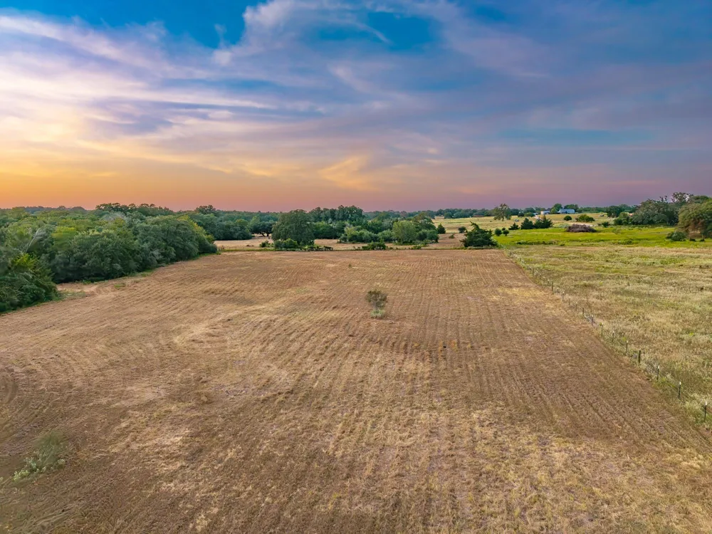 1830 Holub Road Schulenburg, TX 78956