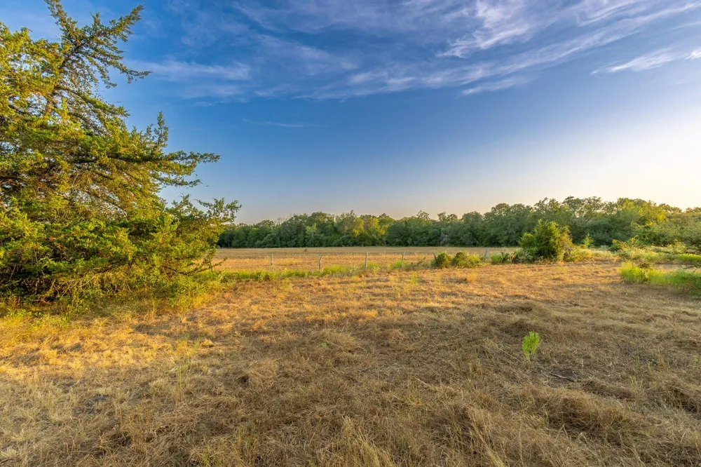 1830 Holub Road Schulenburg, TX 78956