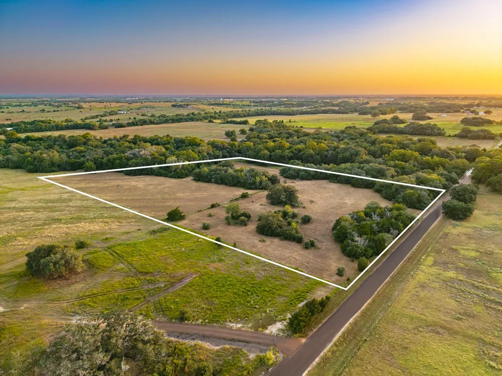 1830 Holub Road Schulenburg, TX 78956