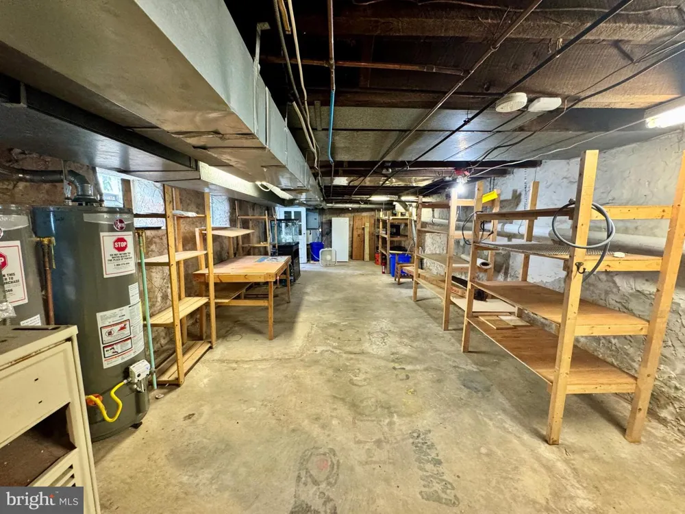 1131 COTTMAN AVENUE Philadelphia, PA 19111