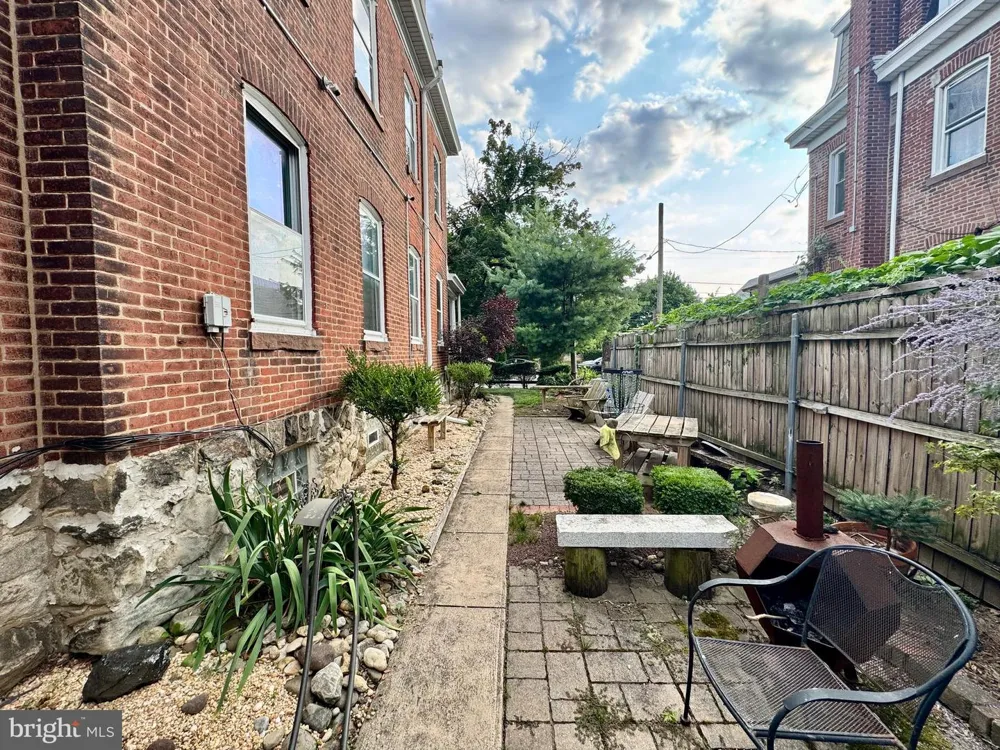 1131 COTTMAN AVENUE Philadelphia, PA 19111
