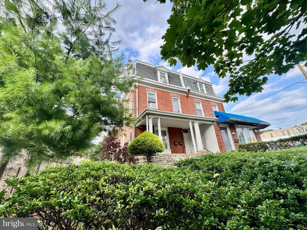 1131 COTTMAN AVENUE Philadelphia, PA 19111