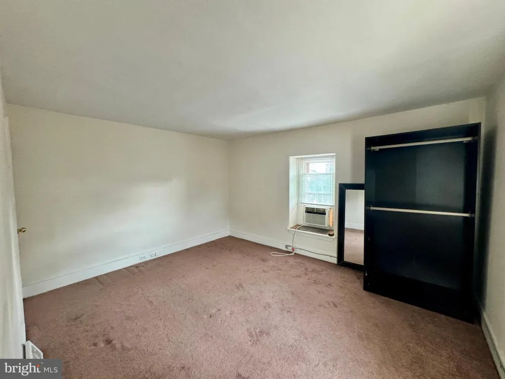 1131 COTTMAN AVENUE Philadelphia, PA 19111