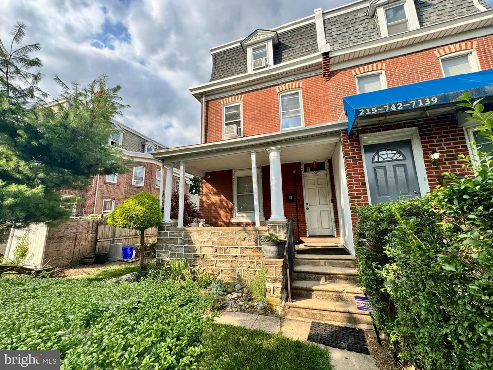 1131 COTTMAN AVENUE Philadelphia, PA 19111