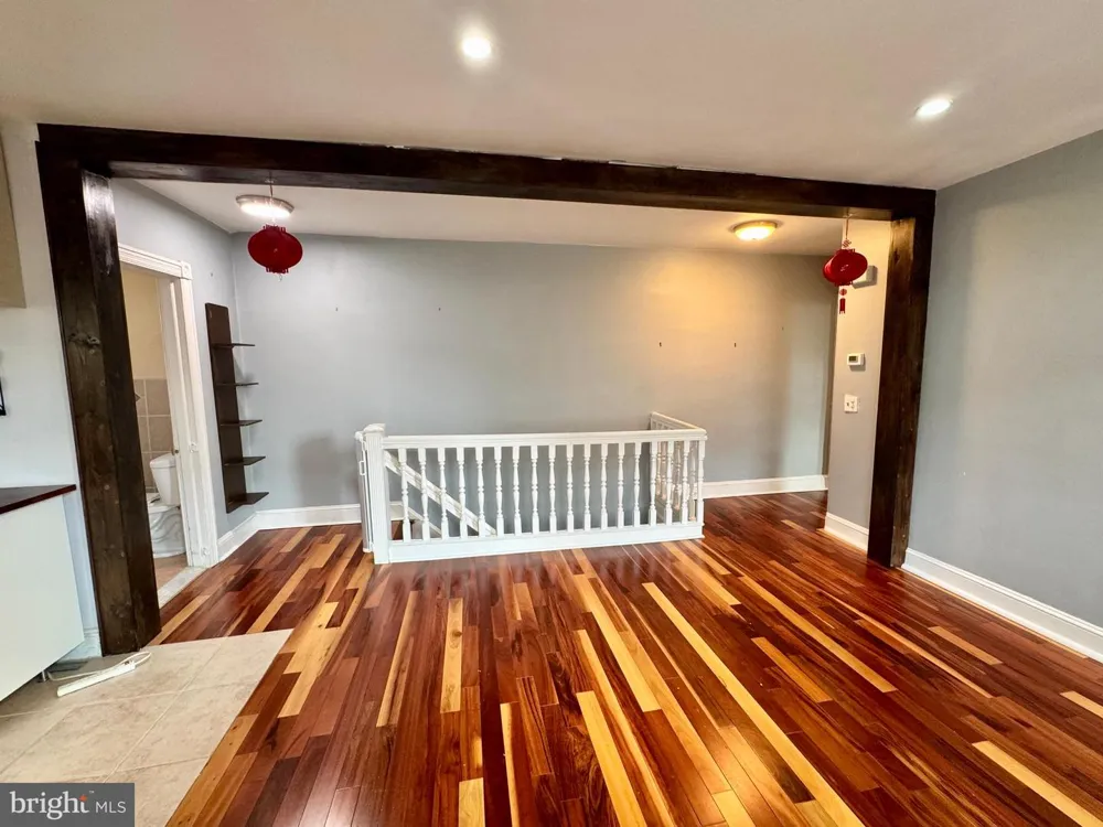1131 COTTMAN AVENUE Philadelphia, PA 19111