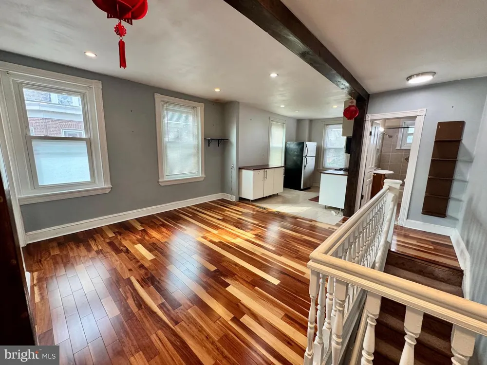 1131 COTTMAN AVENUE Philadelphia, PA 19111