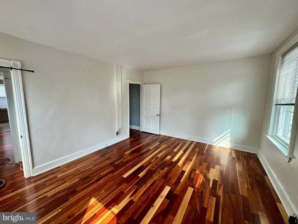 1131 COTTMAN AVENUE Philadelphia, PA 19111