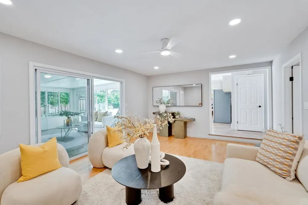 10936 Linda Vista Drive Cupertino, CA 95014