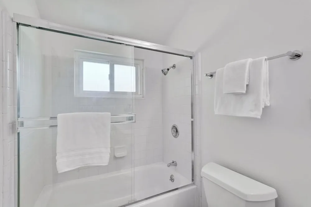 10936 Linda Vista Drive Cupertino, CA 95014