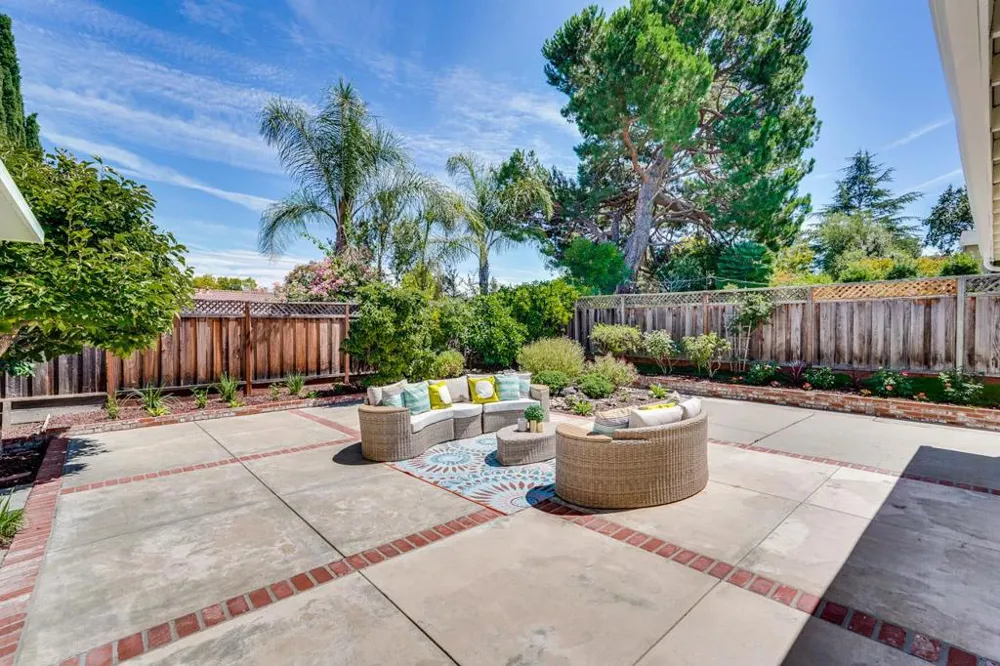 10936 Linda Vista Drive Cupertino, CA 95014