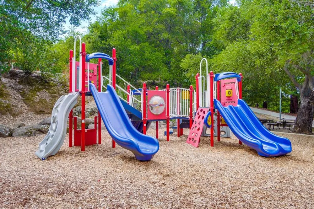 10936 Linda Vista Drive Cupertino, CA 95014
