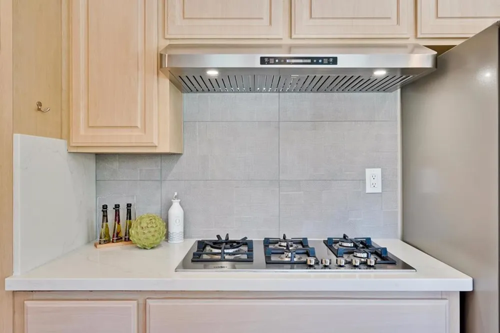 10936 Linda Vista Drive Cupertino, CA 95014