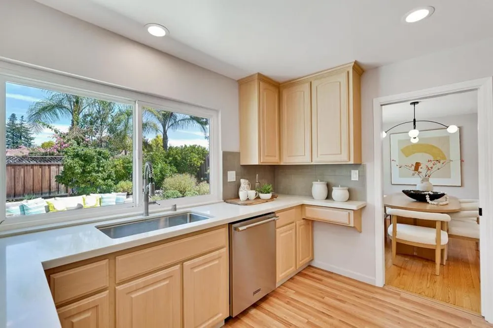10936 Linda Vista Drive Cupertino, CA 95014