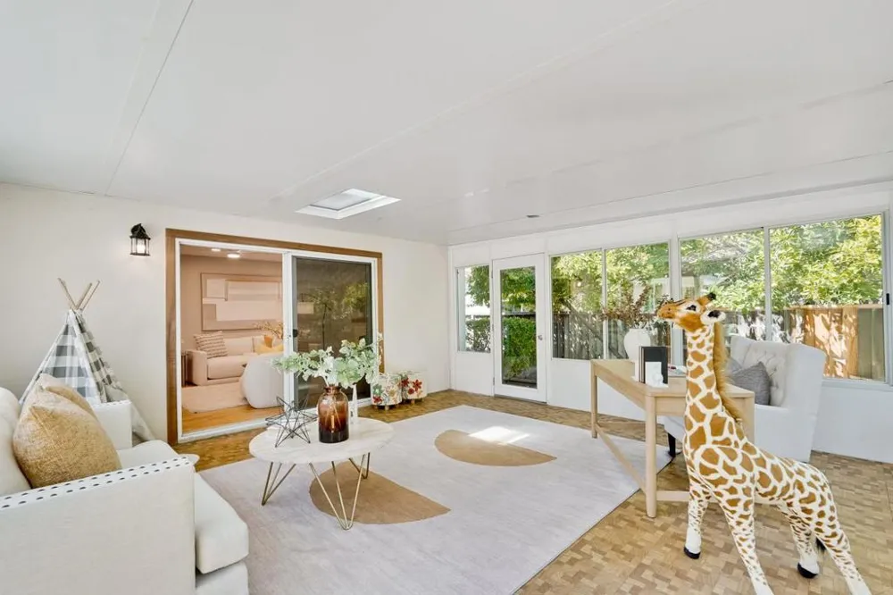 10936 Linda Vista Drive Cupertino, CA 95014