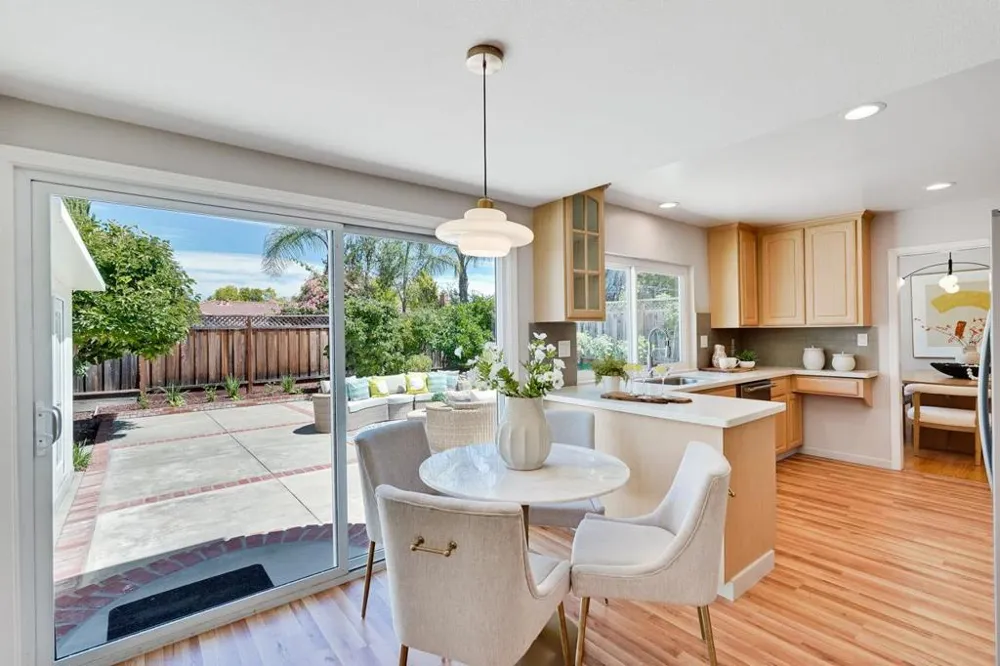 10936 Linda Vista Drive Cupertino, CA 95014