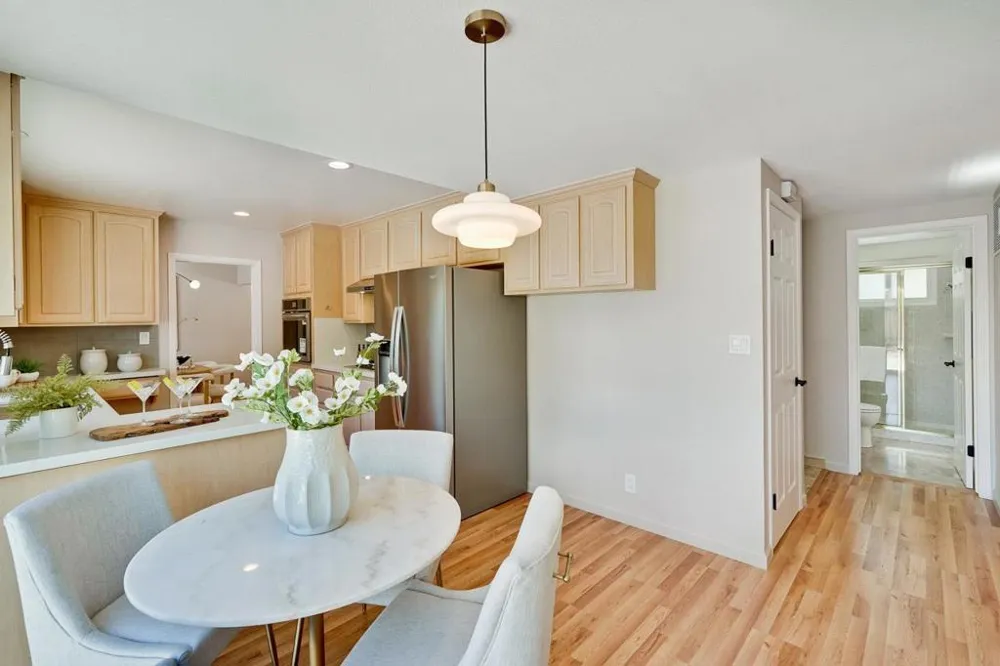 10936 Linda Vista Drive Cupertino, CA 95014
