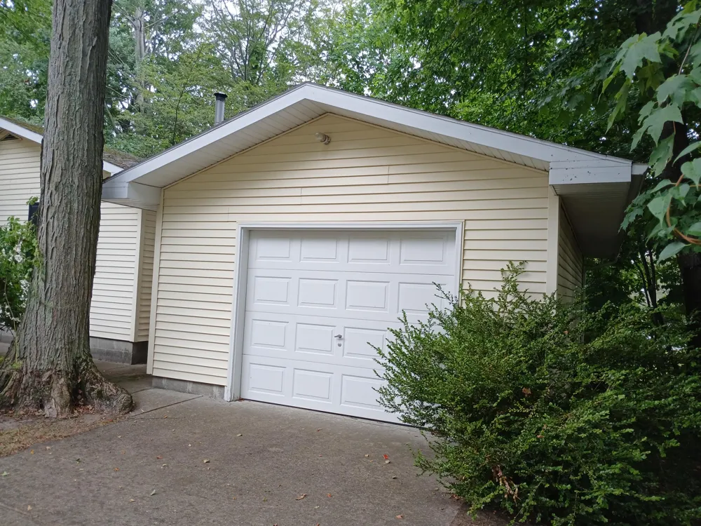 4771 Ariel Avenue Ludington, MI 49431